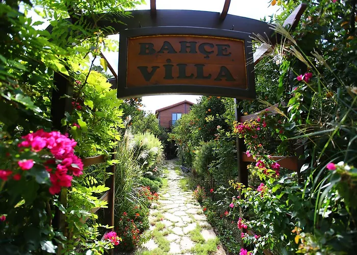 Bahçe Villa Çıralı